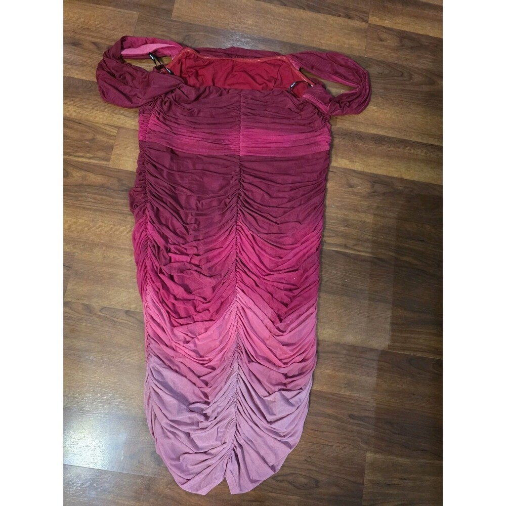 City Chic Flirtation Midi Ruby Ombre Cold Shoulder Ruffle Dress Fairy Romantic - Picture 13 of 13